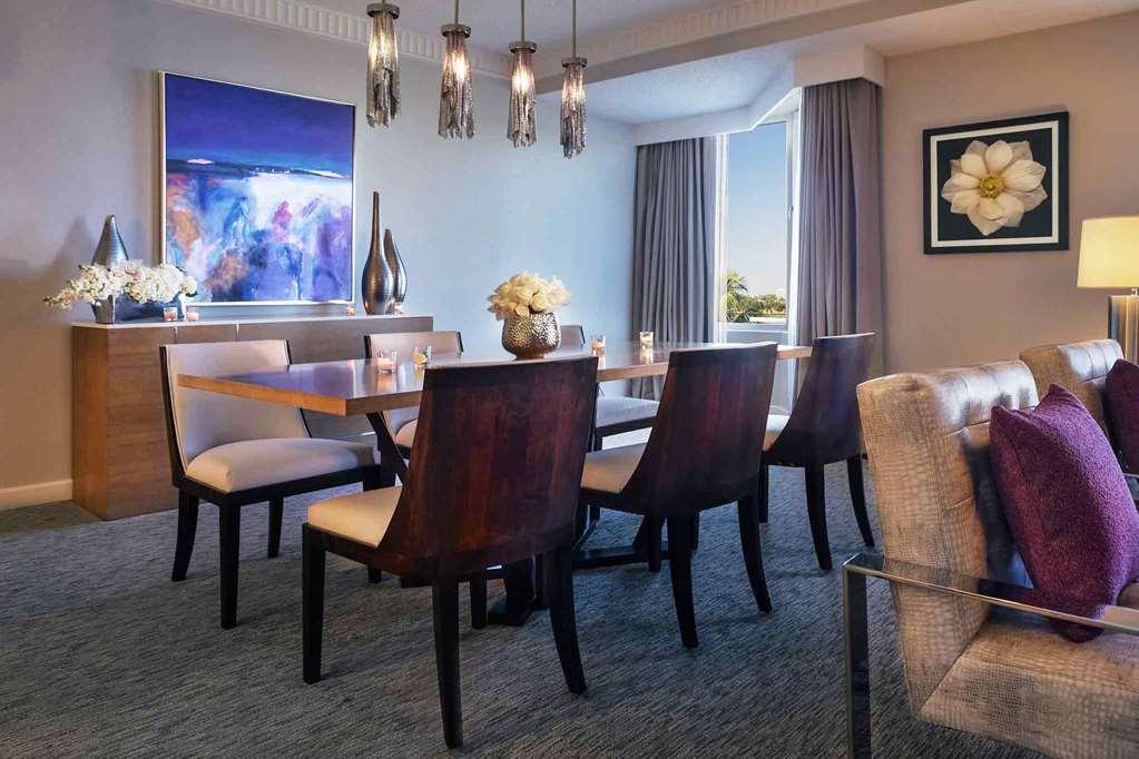Pullman Miami Airport Hotel Miami Springs Room photo