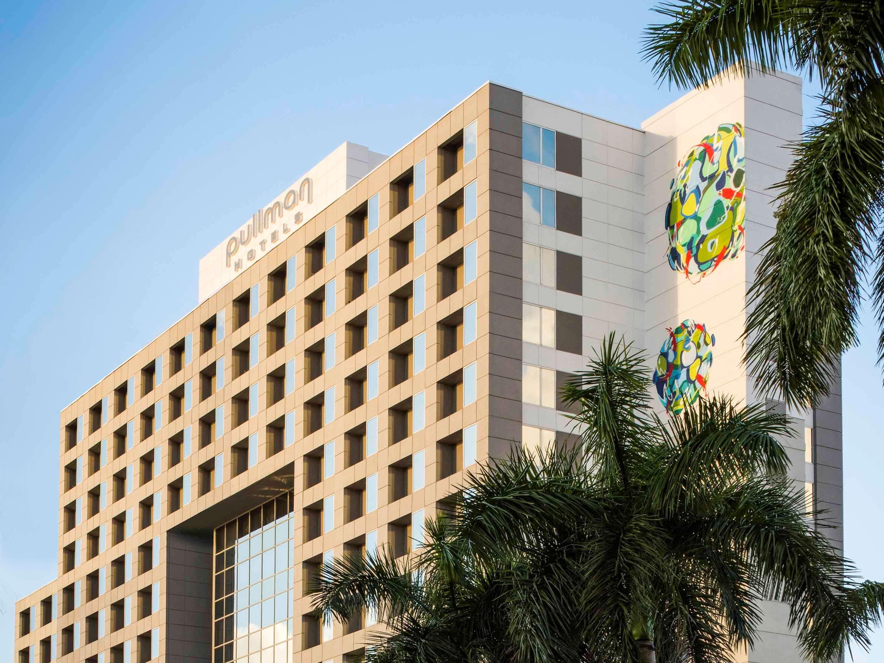 Pullman Miami Airport Hotel Miami Springs Exterior photo